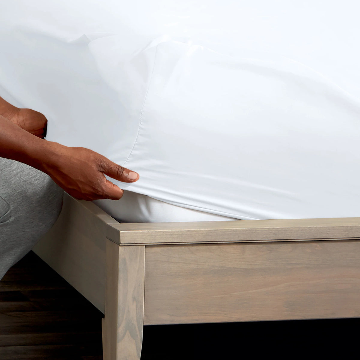 Ultra-Soft 24 Inch Pocket Fitted Sheet